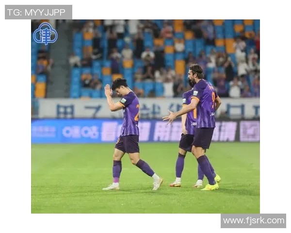 巴顿精彩破门助力天津津门虎赢得关键胜利展现球队强大实力 巴顿精彩破门助力天津津门虎赢得关键胜利展现球队强大实力