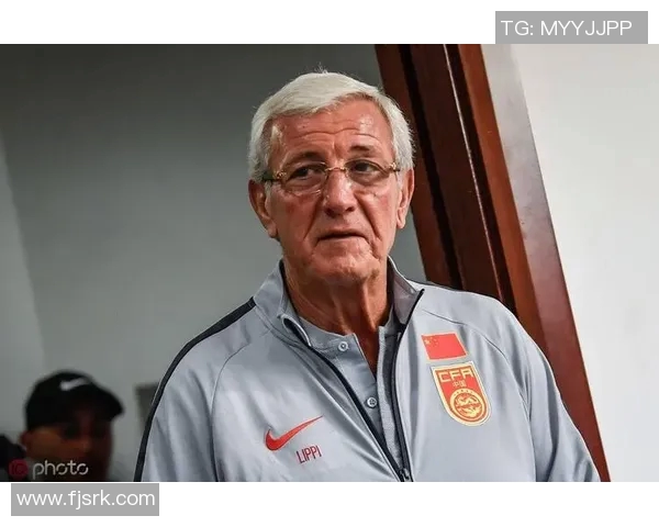 莱万在足球界的传奇之路与未来展望：从天才少年到世界顶级前锋的成长历程