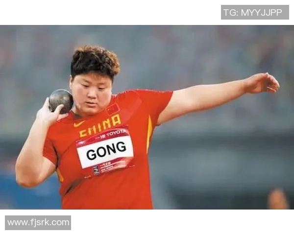 蒋圣龙在比赛中展现惊人防守能力成功完成28次抢断的精彩表现 蒋圣龙在比赛中展现惊人防守能力成功完成28次抢断的精彩表现