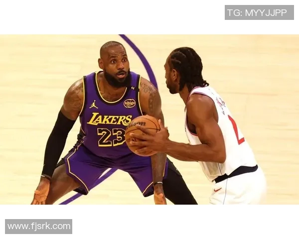 湖人胜快船，詹姆斯再次砍下三双数据