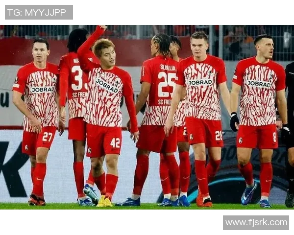 洛马尼亚列支德甲球队崛起势头强劲，展现出色表现